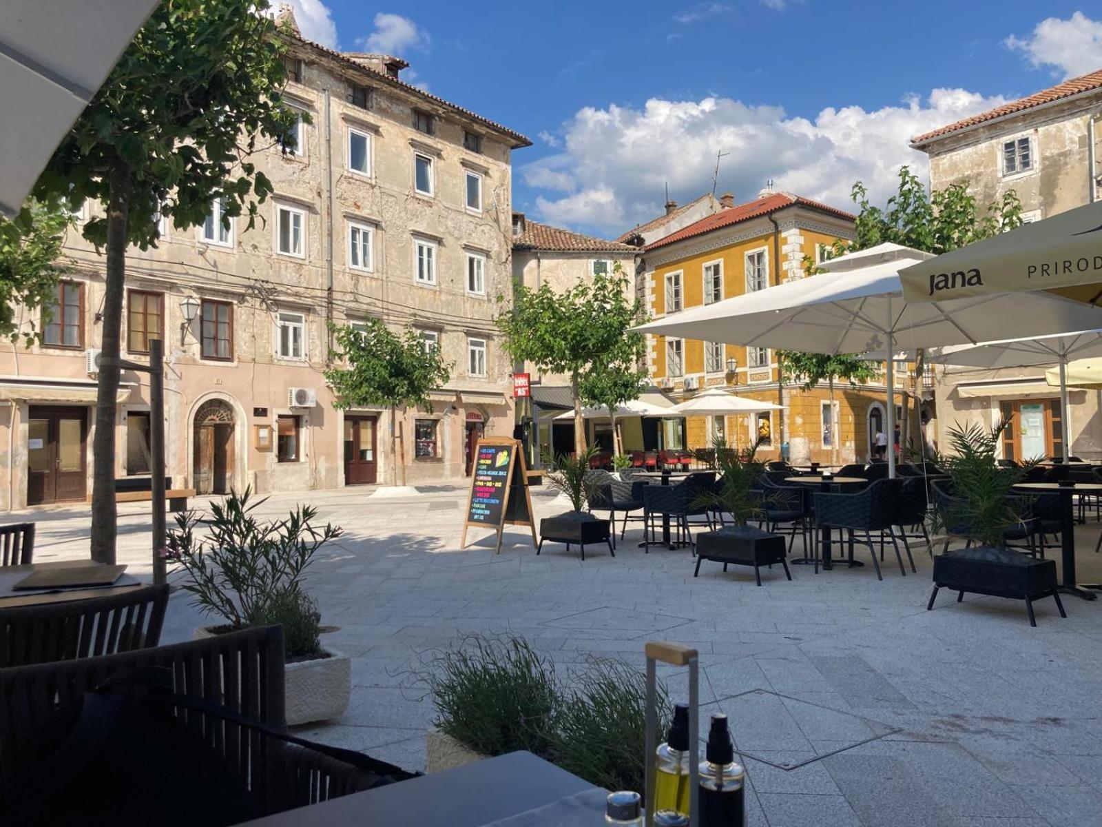 Apartment4You Сень Экстерьер фото