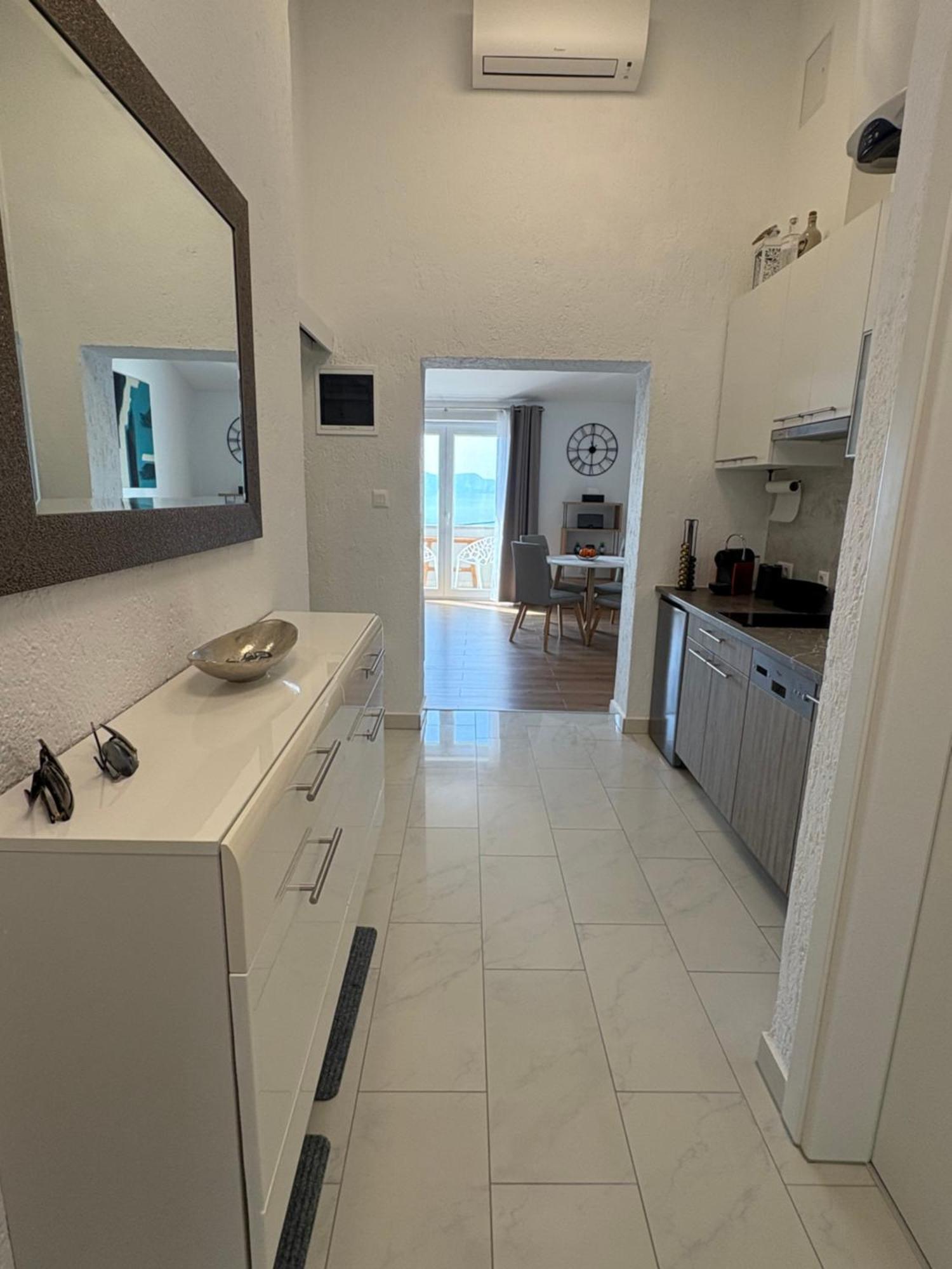 Apartment4You Сень Экстерьер фото