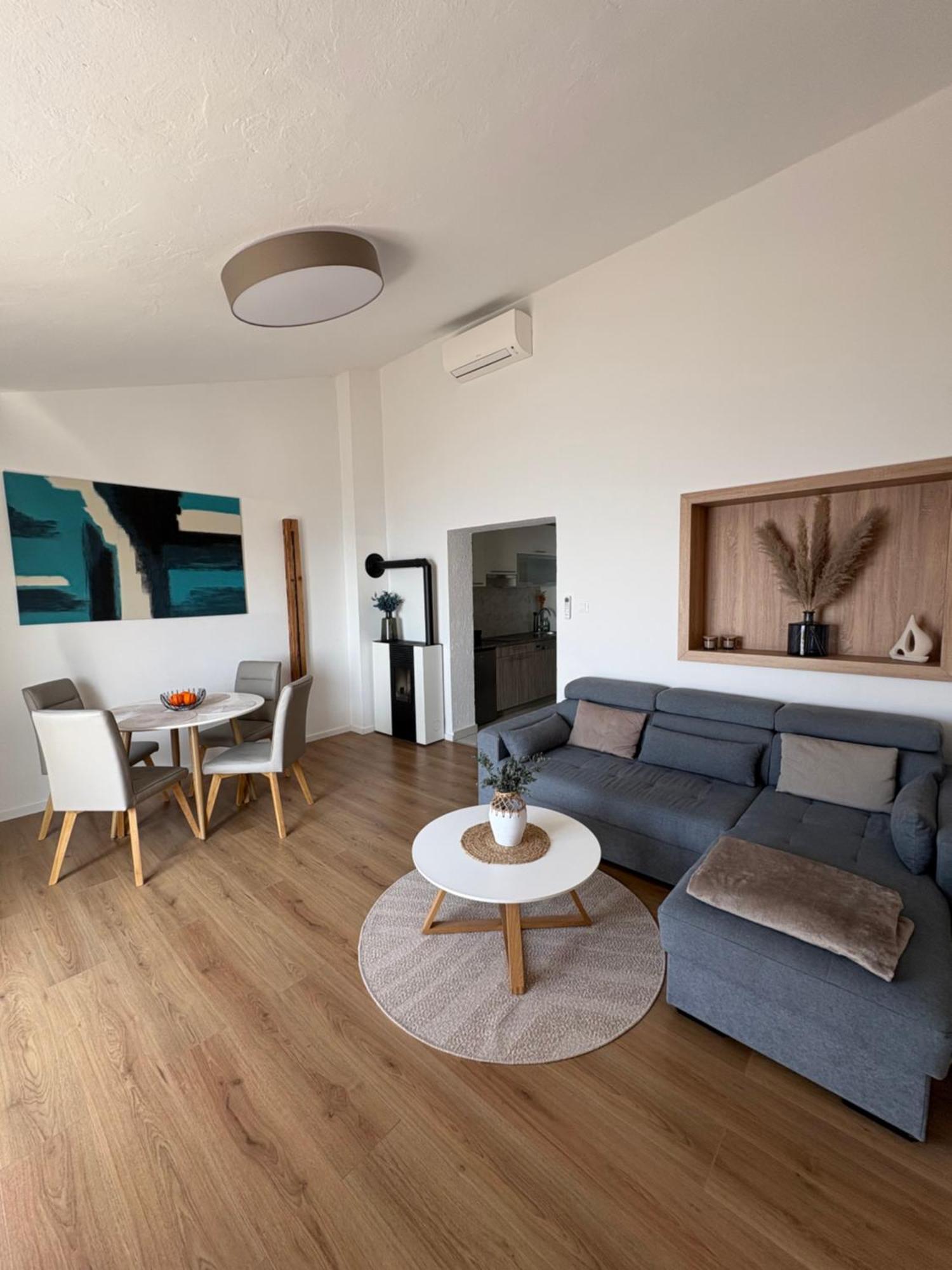 Apartment4You Сень Экстерьер фото